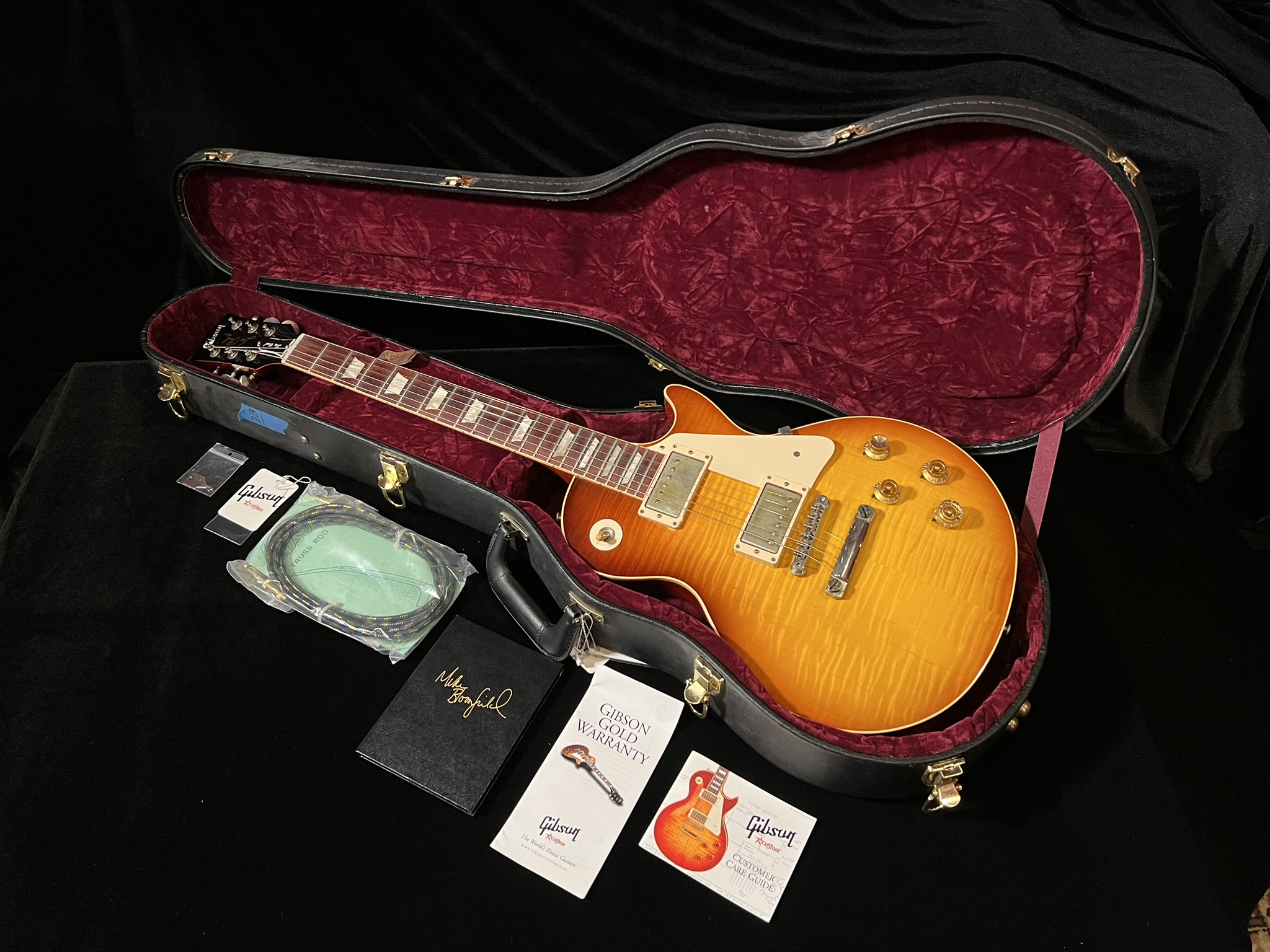 2010 Gibson Les Paul Custom Shop (VOS) Mike Bloomfield Model, Sunburst (Aged Hardware), SN MB 103 